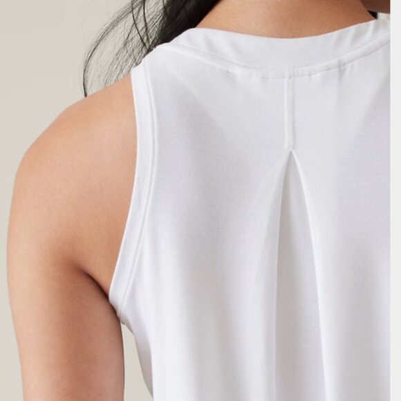 NWT Athleta With Ease Muscle Tank, Size XS - Picture 6 of 6